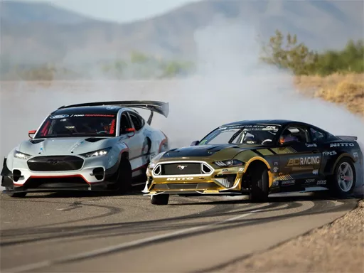 Drifting Mustang Car Puzzle - game thumbnail image