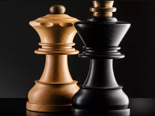Simple Chess - game thumbnail image